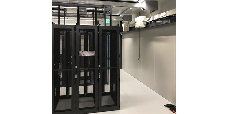 Combinatie van railkokertypen voor Global-e Datacenter
