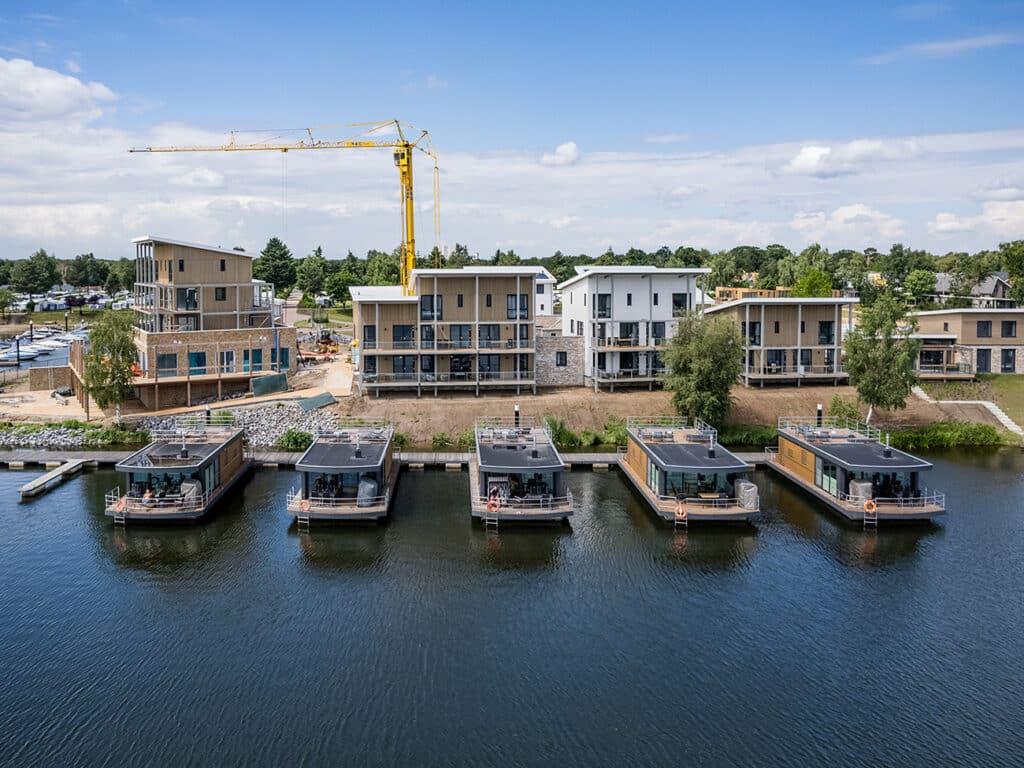 Marina Resort Leukermeer Festbau Juni 2022 Drohnenfotos appartem