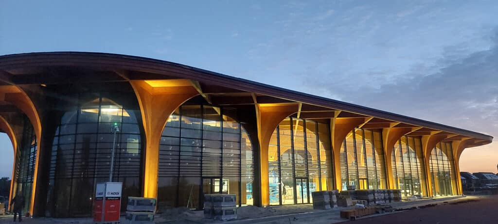 Een duurzaam gebouw met heel veel rondingen