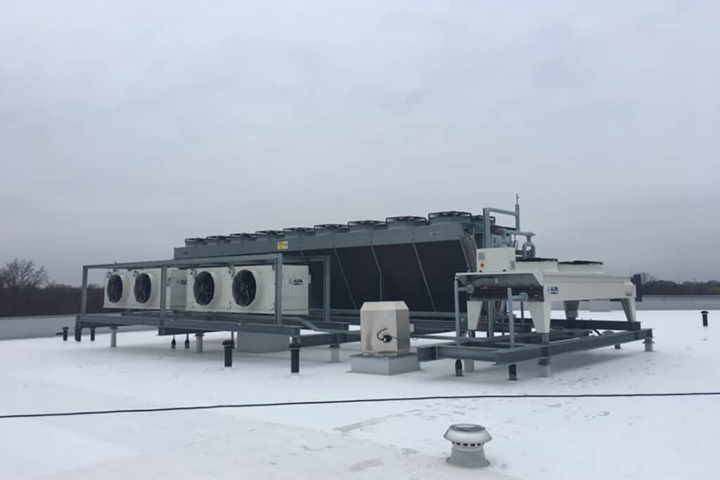 Cooling with ammonia, heating with waste heat