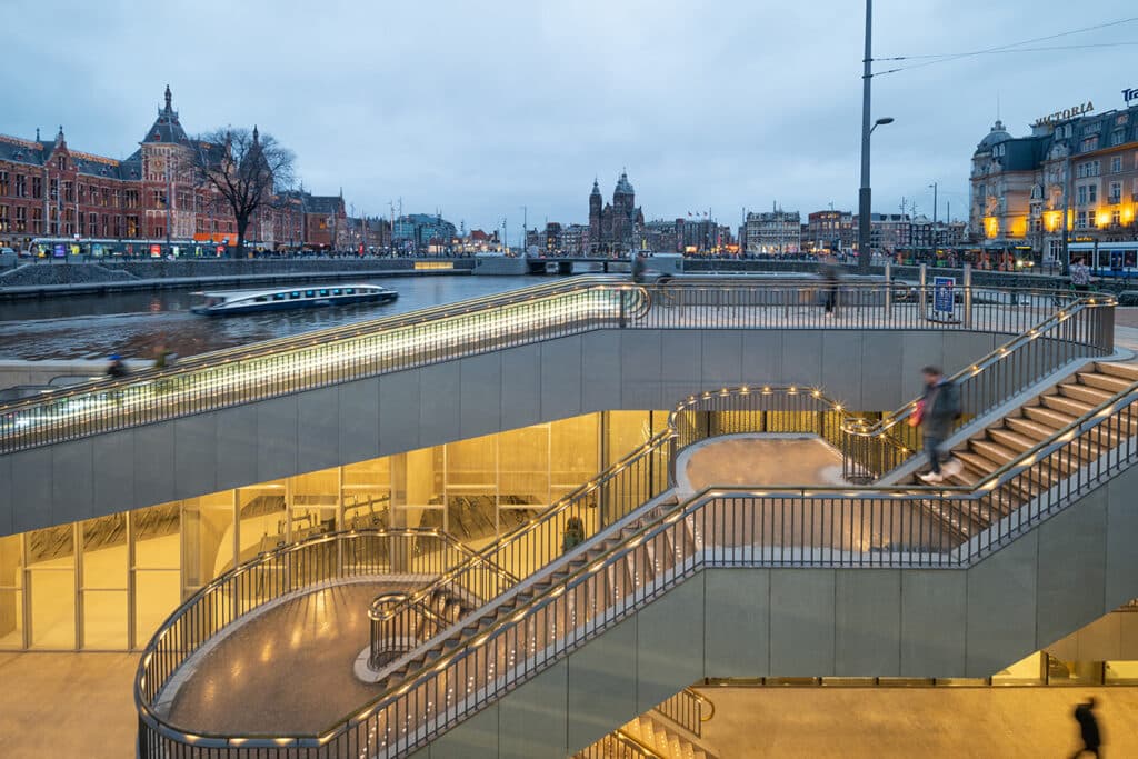Extended range of glass systems for underground bicycle parking facility De Entree in Amsterdam
