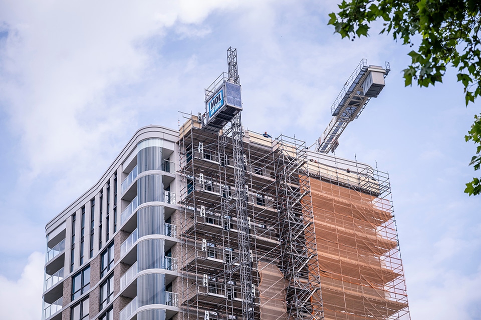 Sustainable zipscreens for Walkwartier residential tower