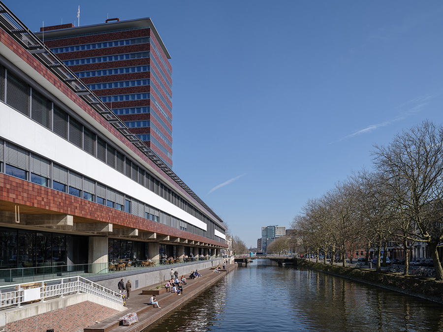 10 Copyright De Nederlandsche Bank copy
