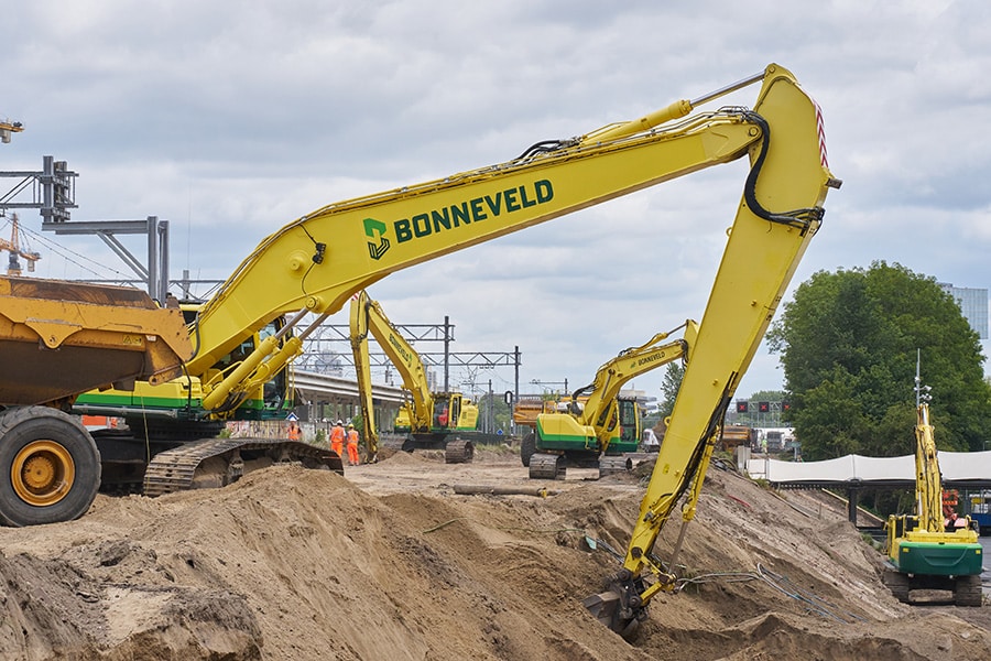 Complex groundwork under the A10 and on the Zuidas 1