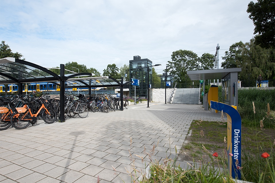 Area development: 'A mobility hub only works if the sum of all aspects is right' 2
