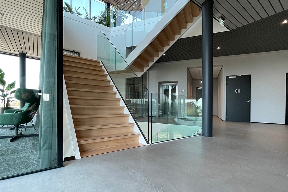 From stairs to fencing, with the same attention to detail 1