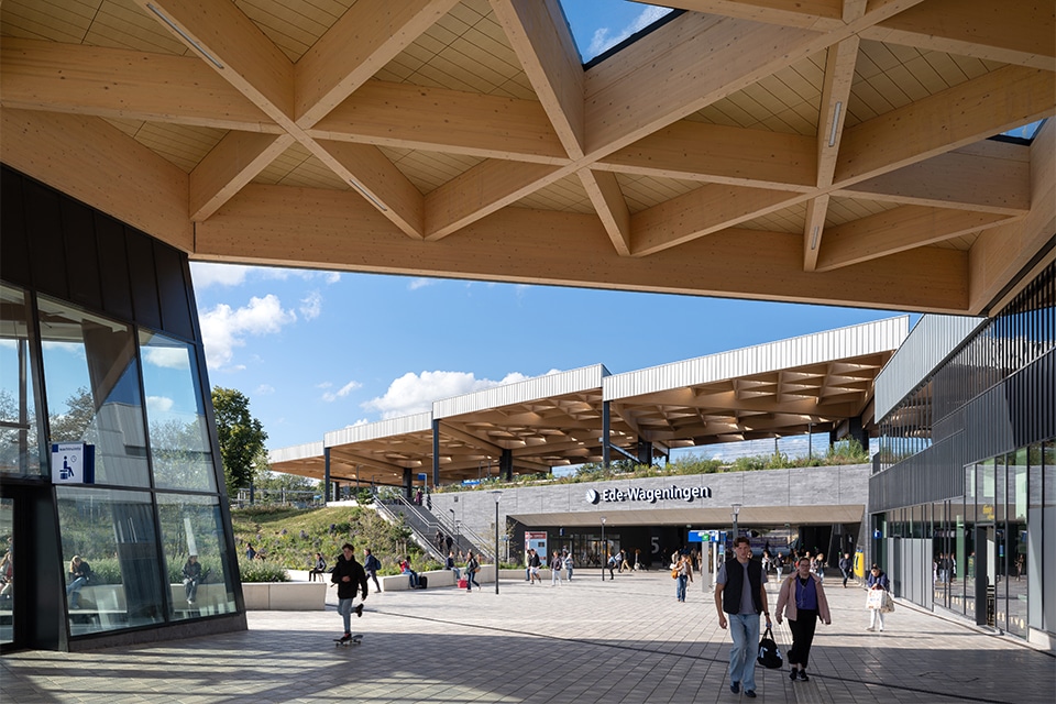 Area development: 'A mobility hub only works if the sum of all aspects is right' 1