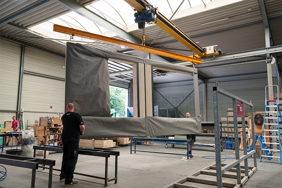 Video: assembly of linked HSB elements for Wonen in Goud 6