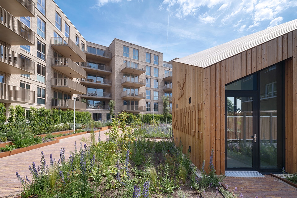 Zuidkade Scheveningen als industrieel accent op oude Norfolkterrein 3