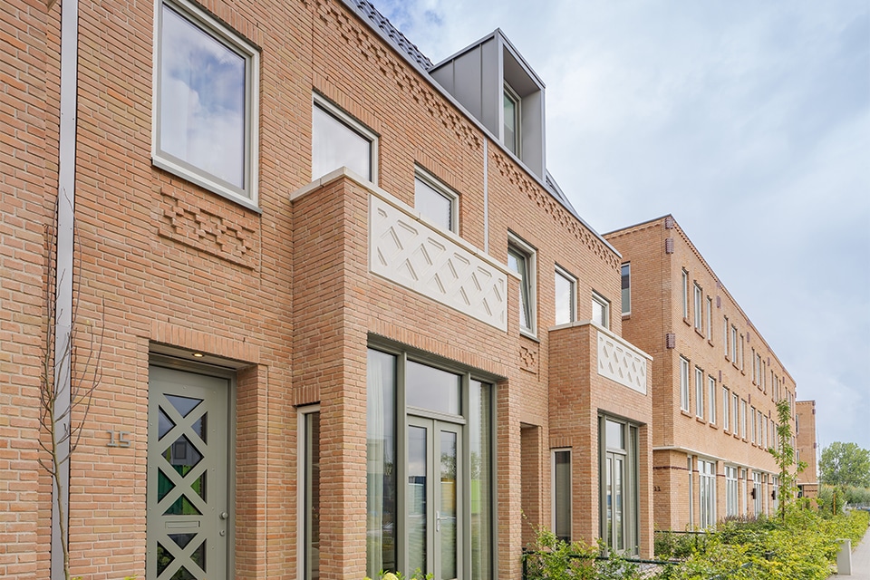 A new urban district with character, sustainability, and greenery 1