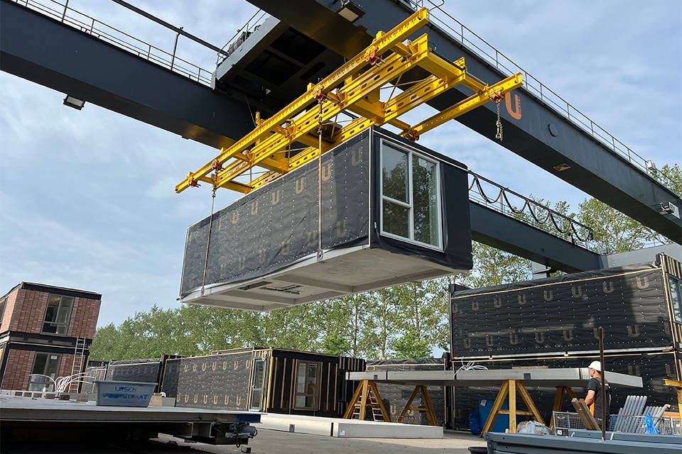 Op weg naar een mooi eindresultaat bij Waldorp Four in Den Haag 1