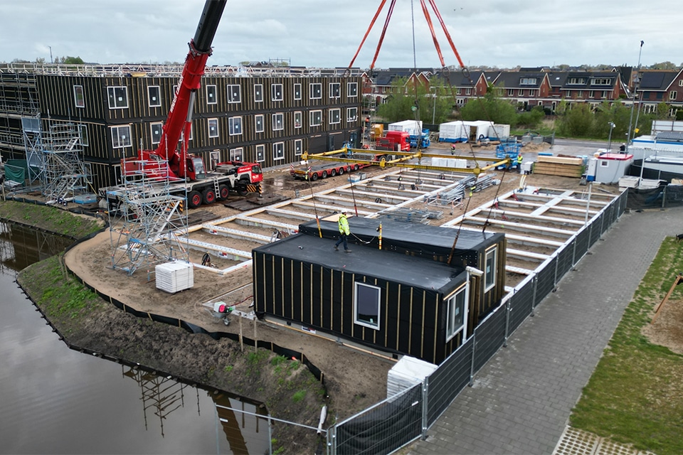 Op weg naar een mooi eindresultaat bij Waldorp Four in Den Haag 3