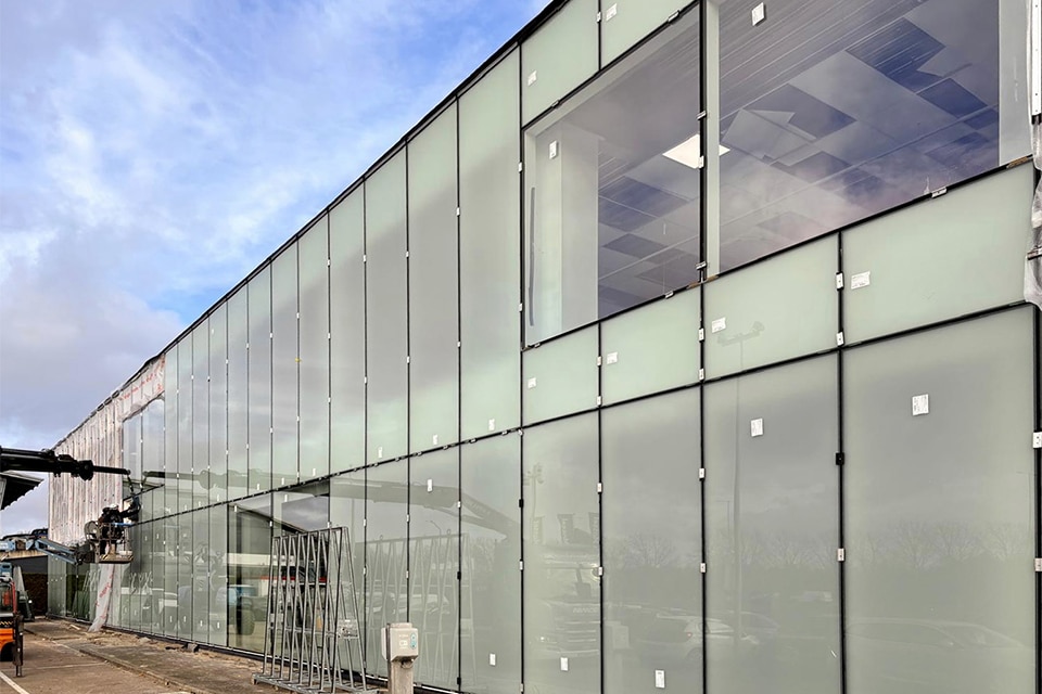 Gefaseerde herontwikkeling van Volvo-vestiging aan de A2 in Amsterdam-Zuidoost 1