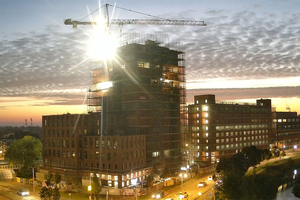 Bouwen tussen spoor en stad aan de Handelskade 3