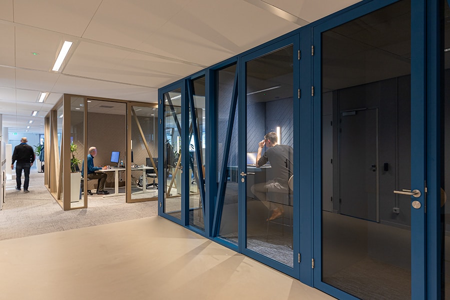 Renovatie hoofdkantoor Ballast Nedam vraagt om strak samenspel op de vloer 2