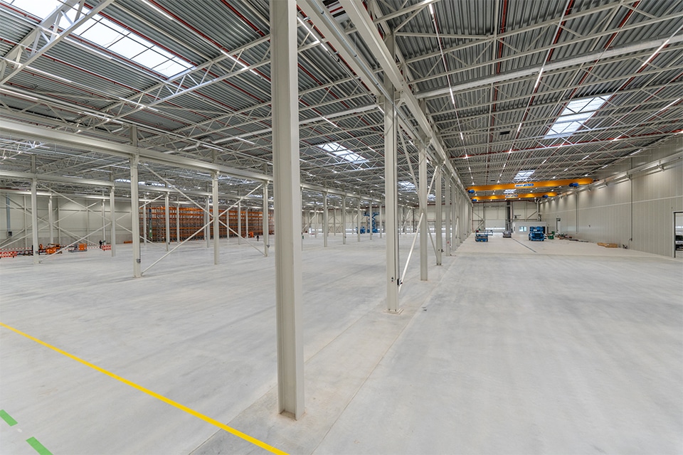 Een productiehal zonderwater- en rioolaansluiting 1