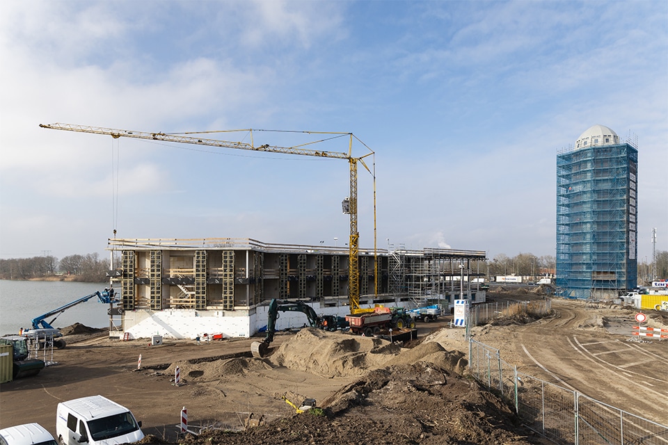 Postillion Hotel Breda-Biesbosch. Bijzondere nieuwbouw aan het water 1