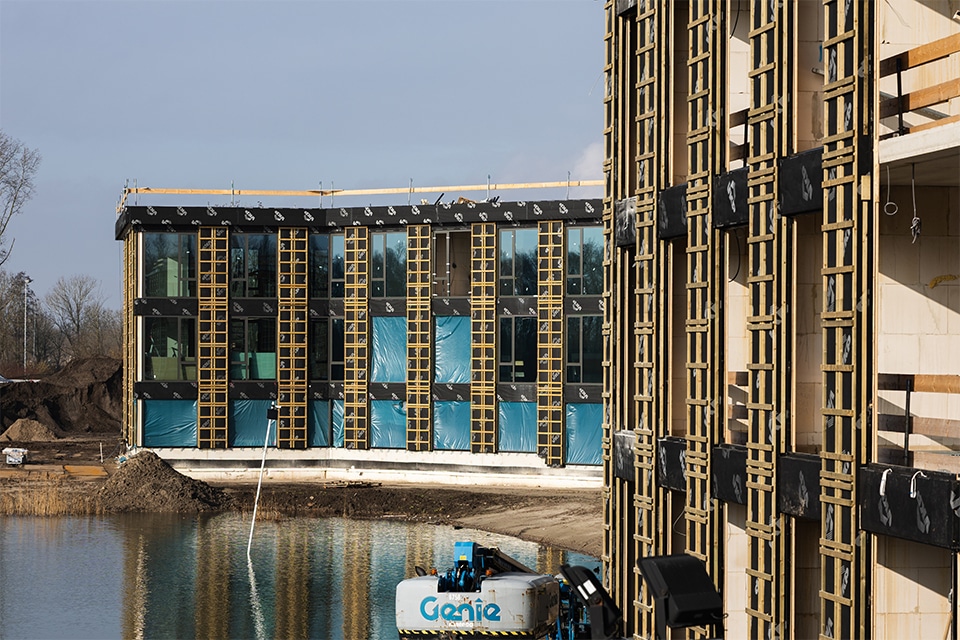 Postillion Hotel Breda-Biesbosch. Bijzondere nieuwbouw aan het water 2