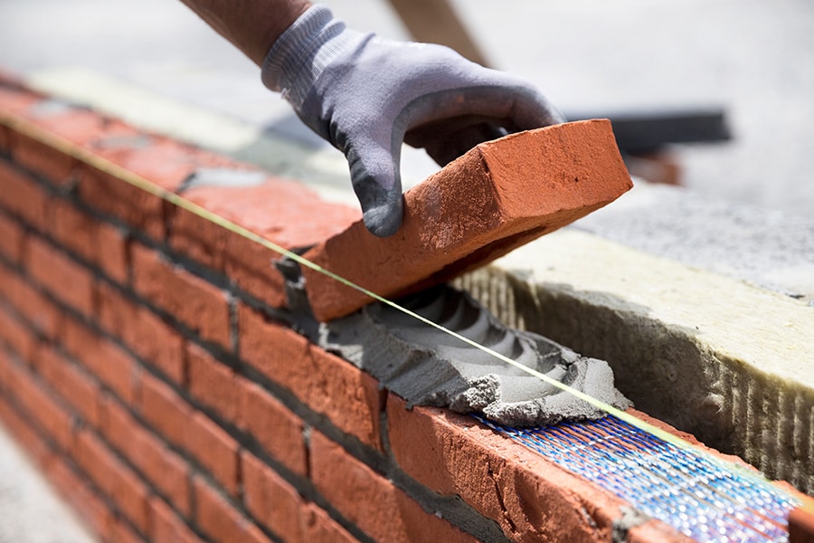 Masonry reinforcement on a roll is lighter and more efficient 1