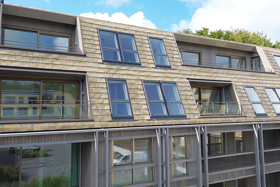 Aluminium maatwerk aan de gevels van De Trappenberg 3