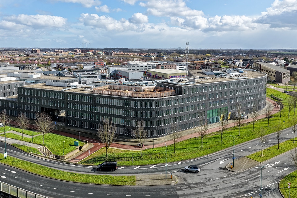 Van leegstaand kantoorpand naarduurzame wooncommunity voor (door)starters 1