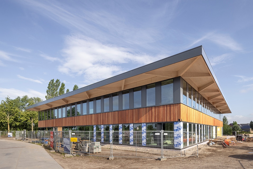 Omdenken bij bouw gemeentehuis Buren 1