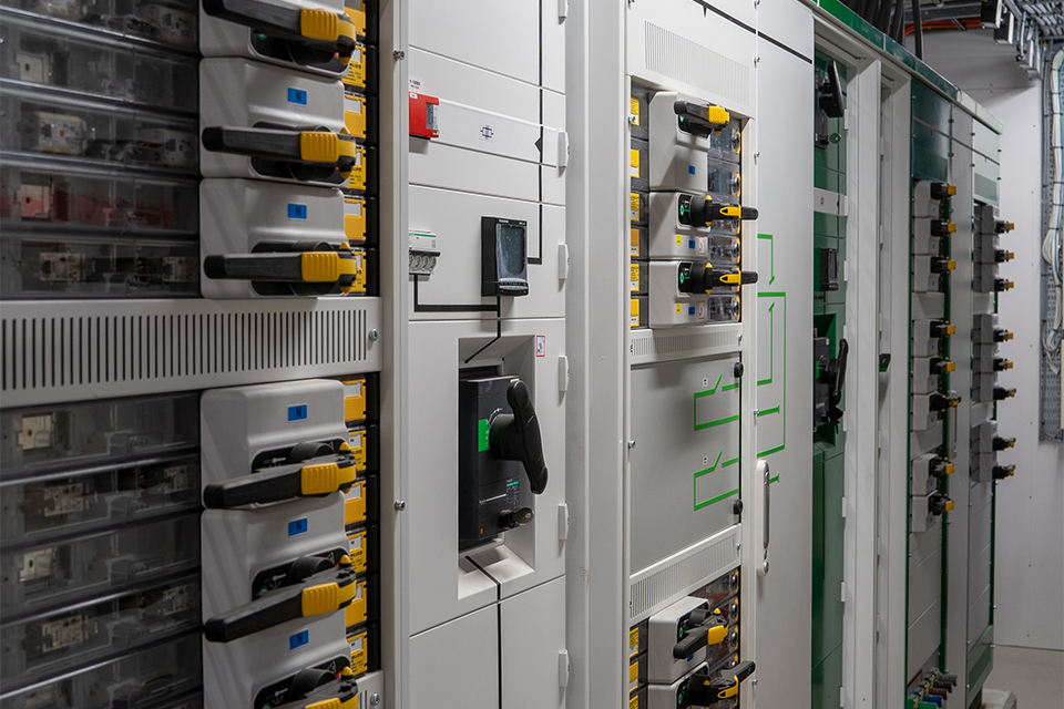 Elektrotechniek op maat voor een unieke onderwaterwereld 1