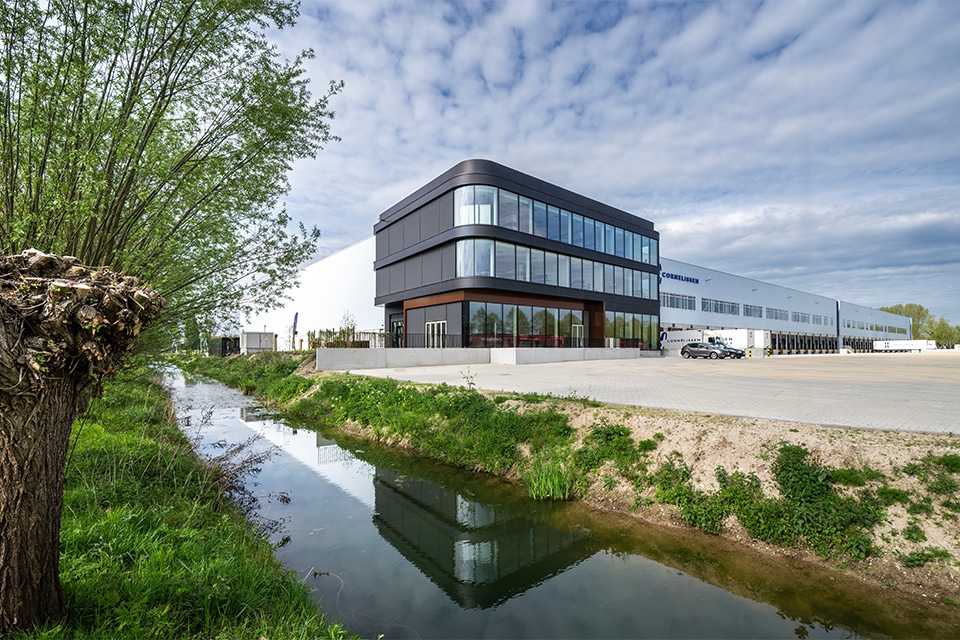 Nieuw distributiecentrum voor Cornelissen Groep in Beuningen  1